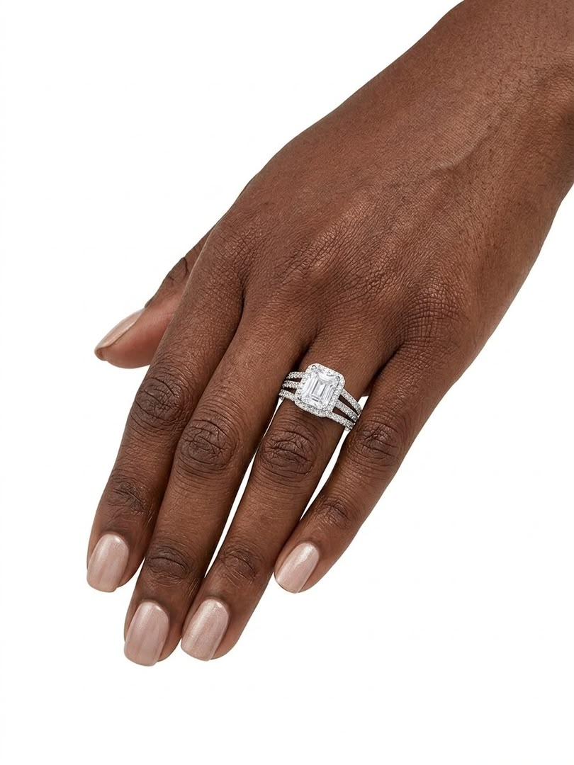925 Riverbend Emerald-Cut Wedding Band thumbnail